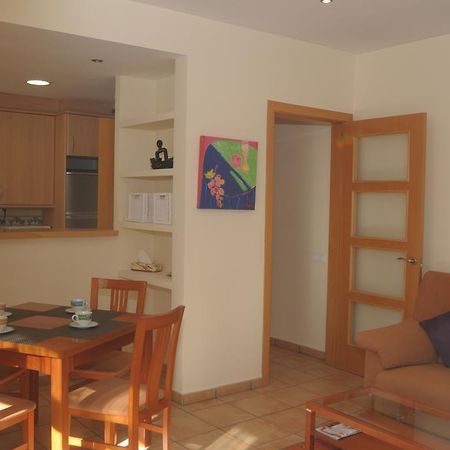 Apartaments Villa Conchi 锡切斯 外观 照片