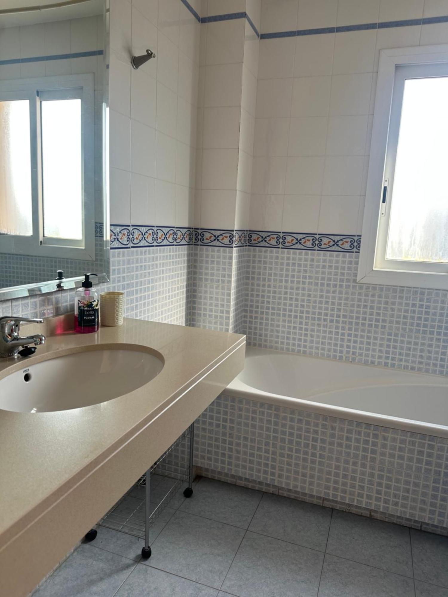 Apartaments Villa Conchi 锡切斯 外观 照片